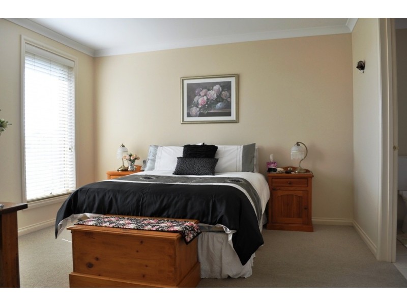 43 Belmar Crescent, Ballarat VIC 3350