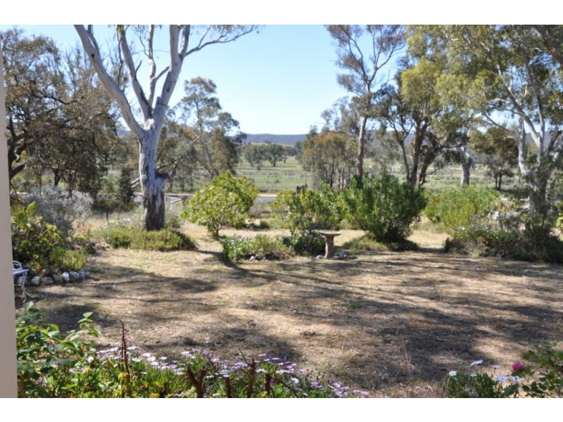 5630 Stawell-Avoca Rd, Moonambel VIC 3478