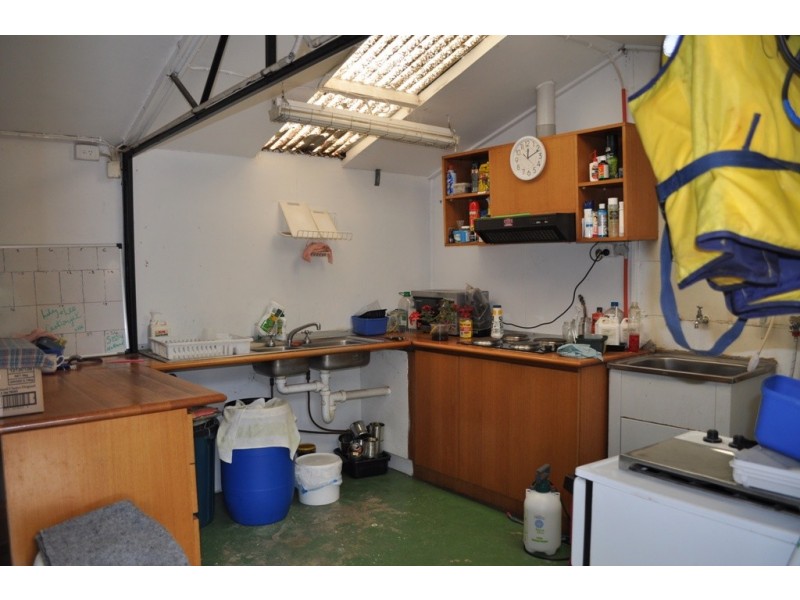 5439 Sunraysia Hwy, Avoca VIC 3467