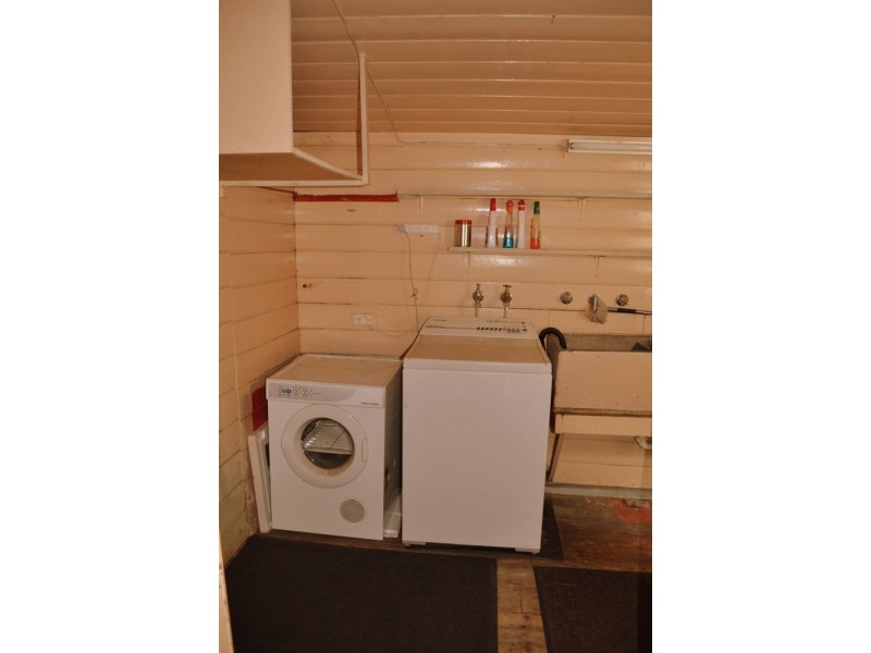 Amphitheatre VIC 3468