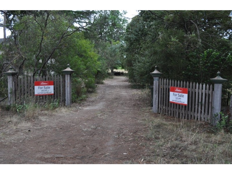 Amphitheatre VIC 3468