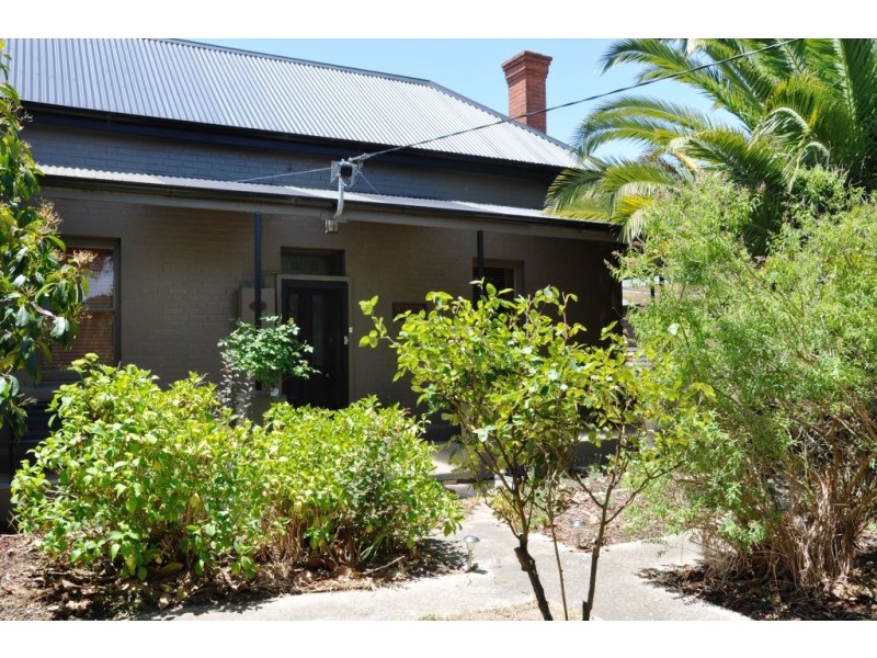 220 High Street, Avoca VIC 3467