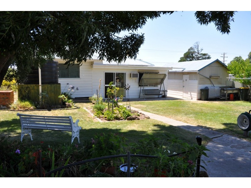 229-233 High Street, Avoca VIC 3467