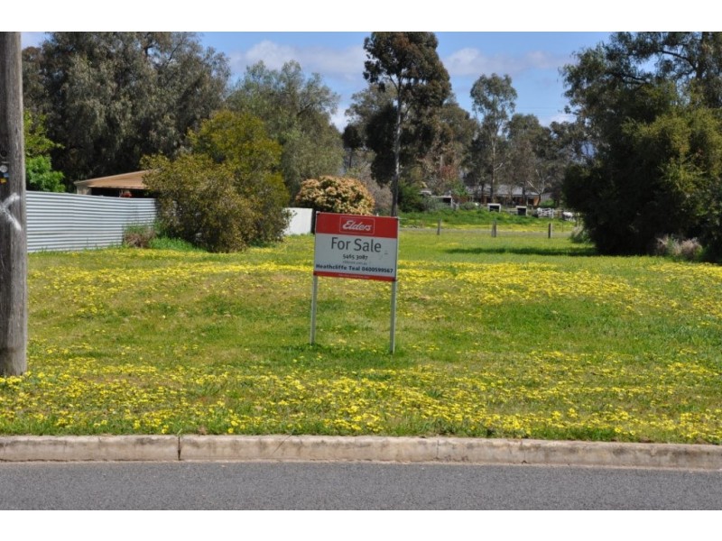 37 Faraday Street, Avoca VIC 3467