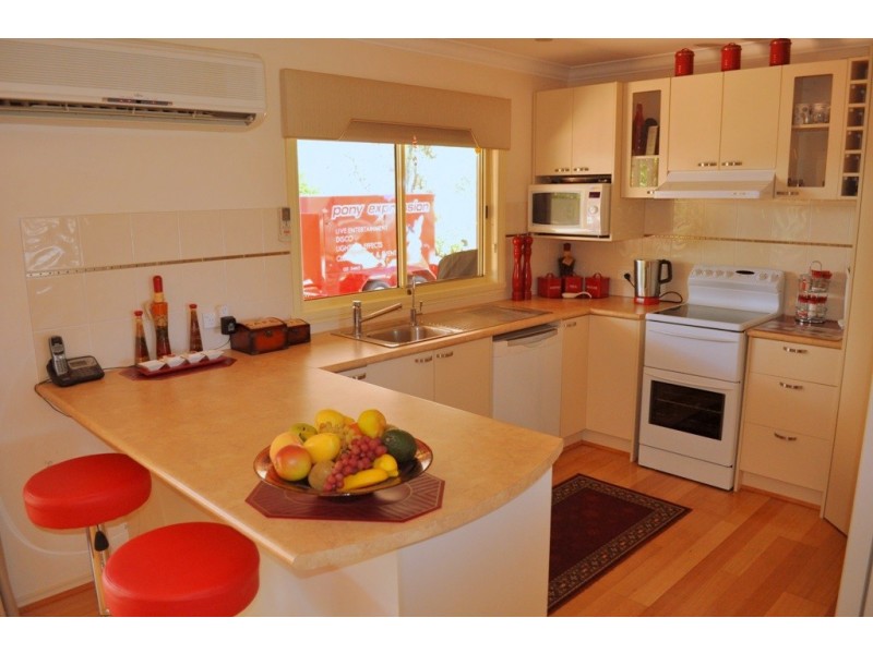 32 Bridport Street, Avoca VIC 3467