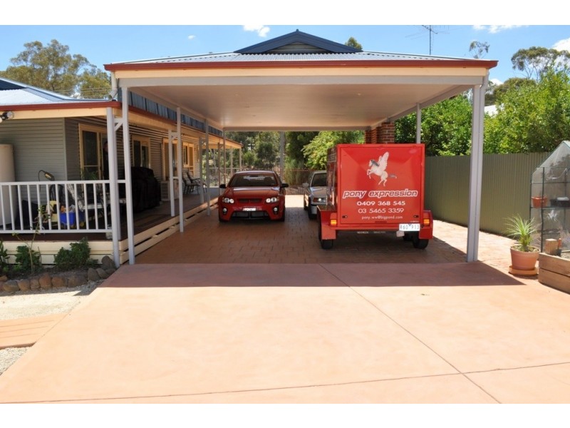 32 Bridport Street, Avoca VIC 3467