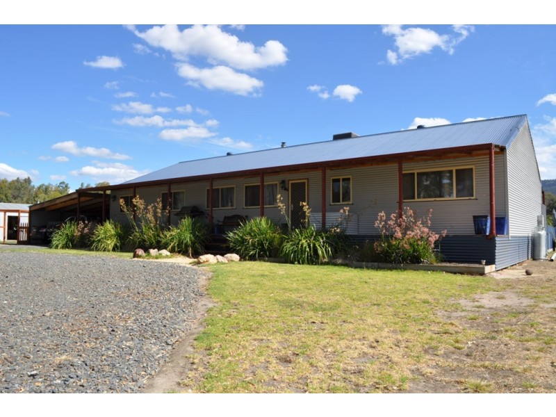 82 Elmhurst Sportsground Road, Elmhurst VIC 3469