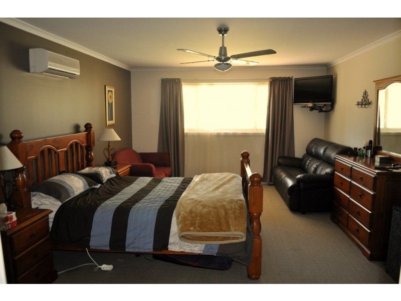 82 Elmhurst Sportsground Road, Elmhurst VIC 3469