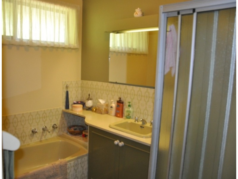 32 Liebig Street, Avoca VIC 3467