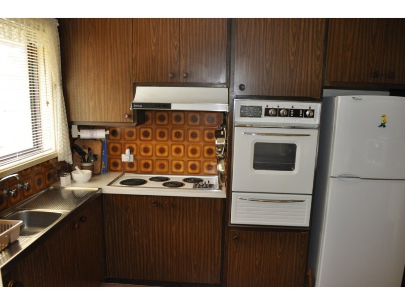 32 Liebig Street, Avoca VIC 3467