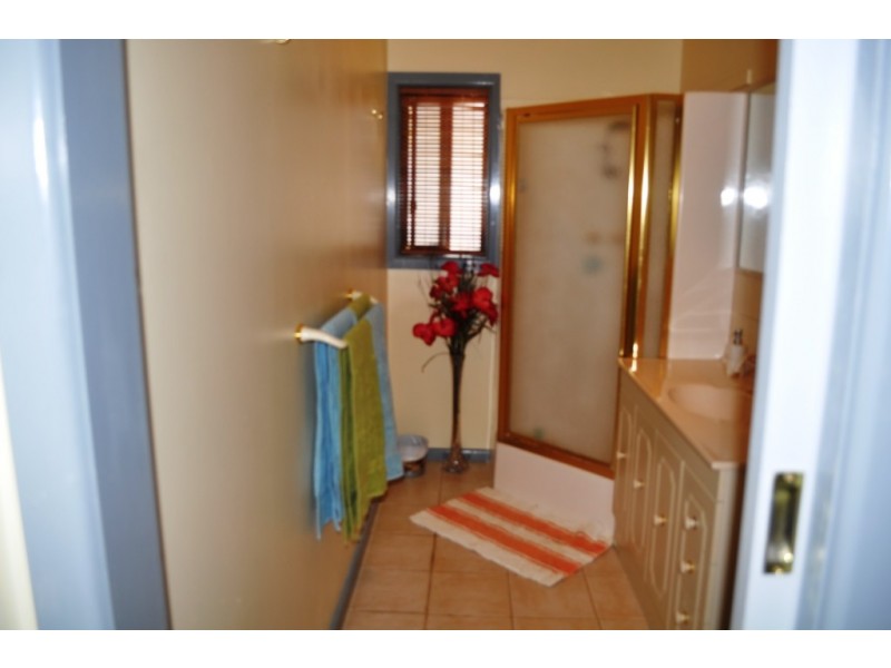 222 High Street, Avoca VIC 3467