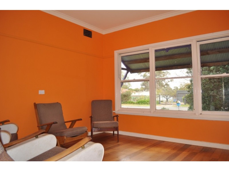 16 Scott Street, Skipton VIC 3361