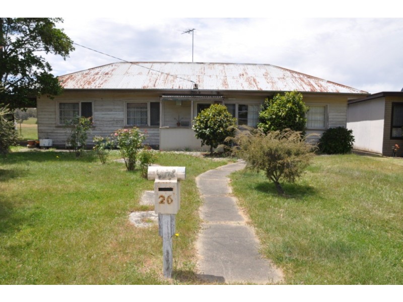 26 Back Raglan Rd, Beaufort VIC 3373
