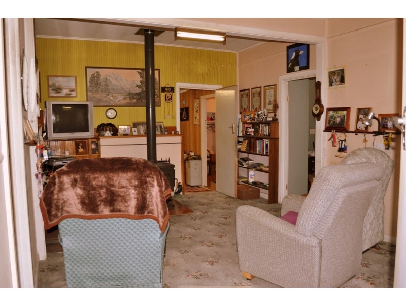 26 Back Raglan Rd, Beaufort VIC 3373