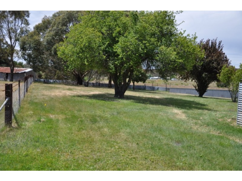 26 Back Raglan Rd, Beaufort VIC 3373