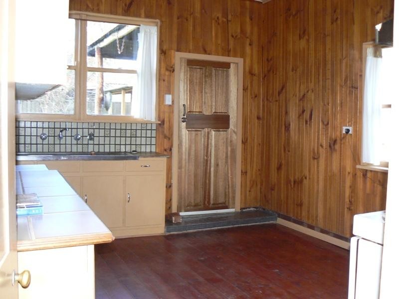 176 High Street, Avoca VIC 3467