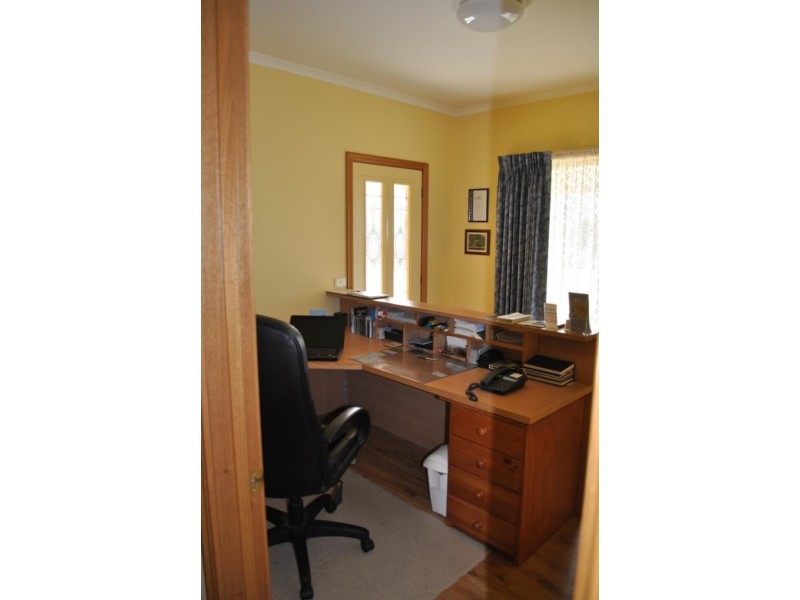 89 Dowling Road, Miners Rest VIC 3352