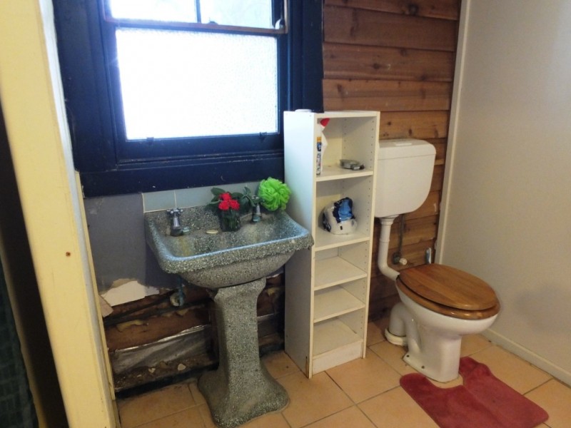 32 Brooke Street, Moonambel VIC 3478