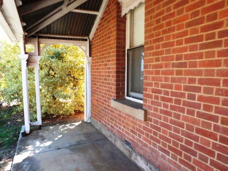 30 Market Street, Dunolly VIC 3472