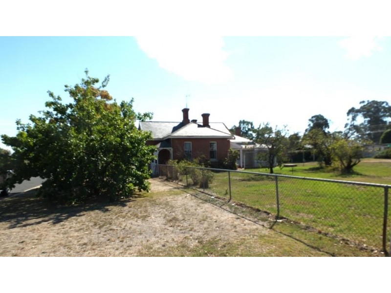 30 Market Street, Dunolly VIC 3472