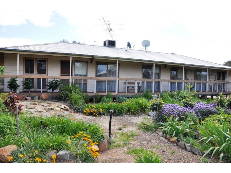 53 Hudswell Road, Landsborough VIC 3384