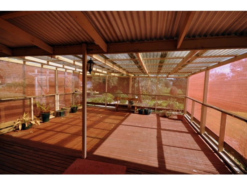 53 Hudswell Road, Landsborough VIC 3384