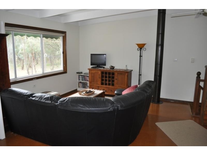 996 Vinoca Road, Avoca VIC 3467