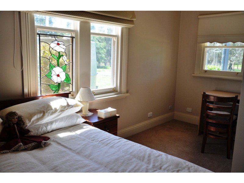 2 Faraday Street, Avoca VIC 3467