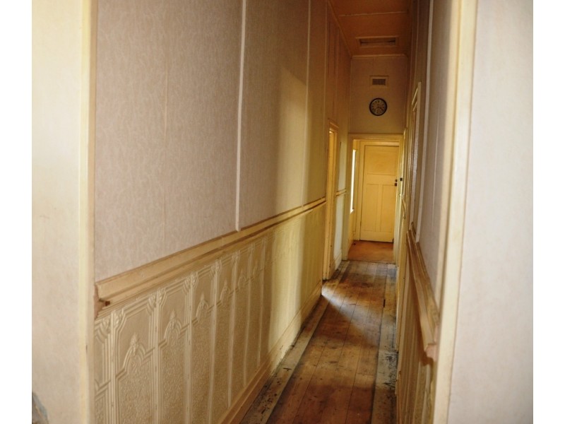 27 Faraday Street, Avoca VIC 3467