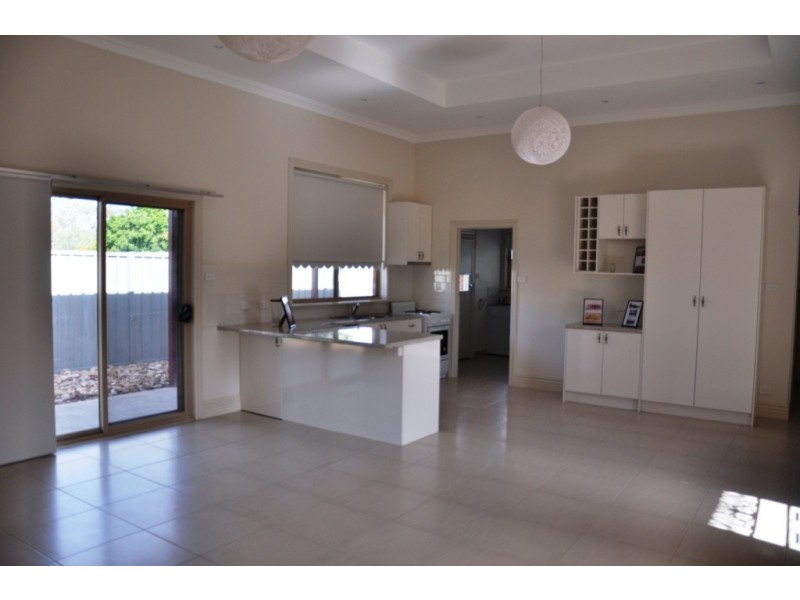 155 High Street, Avoca VIC 3467