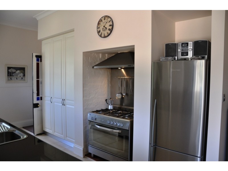 220 High Street, Avoca VIC 3467