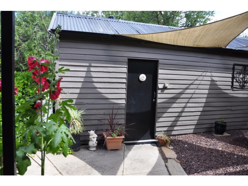 220 High Street, Avoca VIC 3467