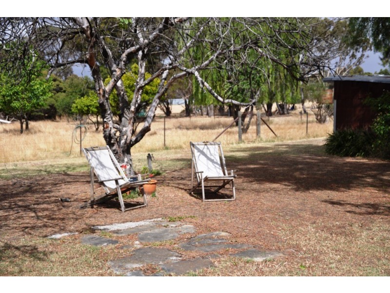 220 High Street, Avoca VIC 3467