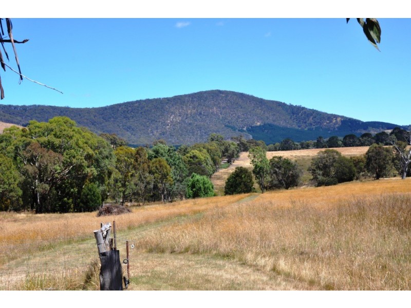 1139 Amphitheatre Rd, Amphitheatre VIC 3468