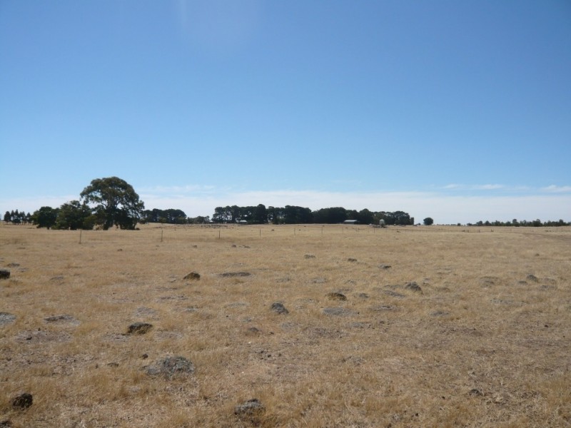 819 Settlement Road, Stoneleigh VIC 3373