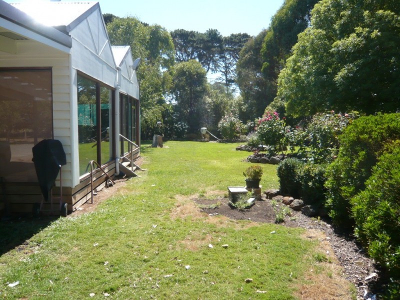 819 Settlement Road, Stoneleigh VIC 3373