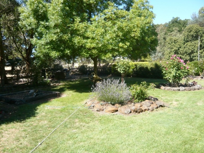 819 Settlement Road, Stoneleigh VIC 3373