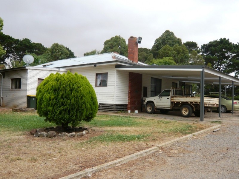 819 Settlement Road, Stoneleigh VIC 3373