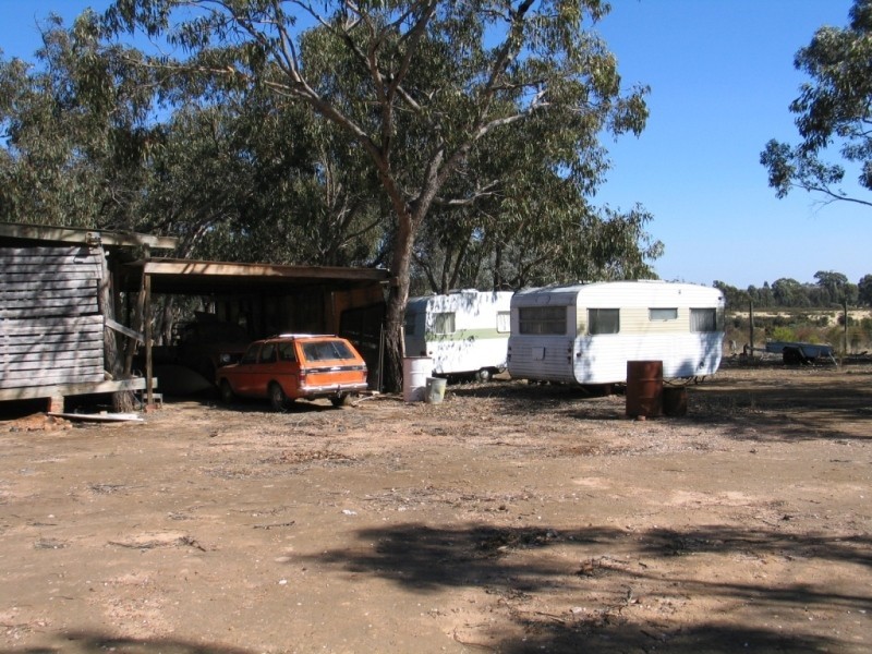 CA 34G Sunraysia Highway, Redbank VIC 3477