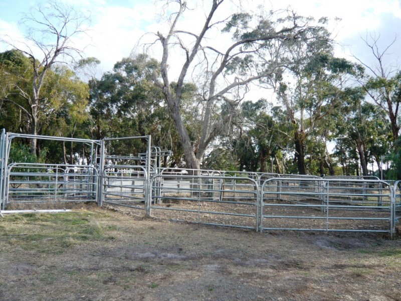 48 Rotten Lane, Lal Lal VIC 3352