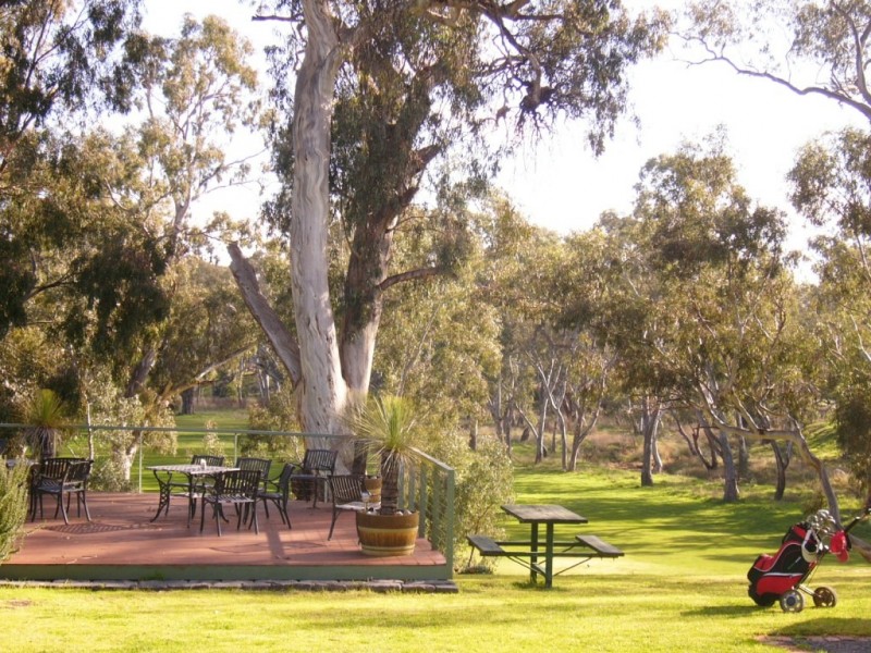 33 Napier Street, Avoca VIC 3467