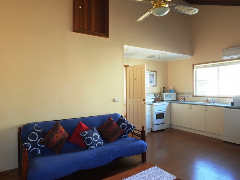 33 Napier Street, Avoca VIC 3467