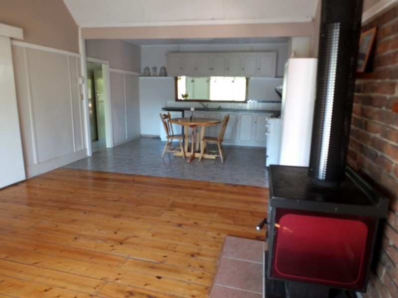 64 Dundas Street, Avoca VIC 3467