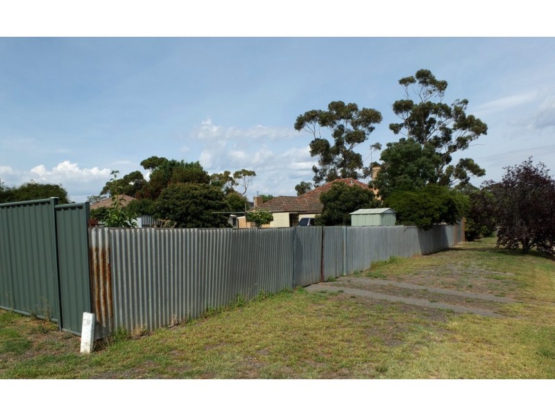 86 High Street, Avoca VIC 3467