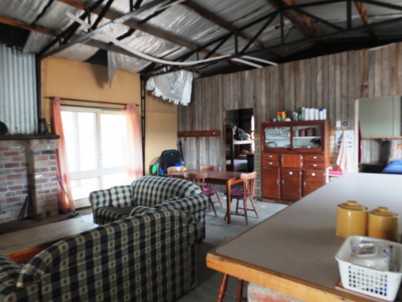 CA 37 Irvins Lane, Amphitheatre VIC 3468