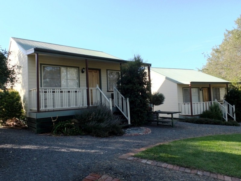 33 Napier Street, Avoca VIC 3467