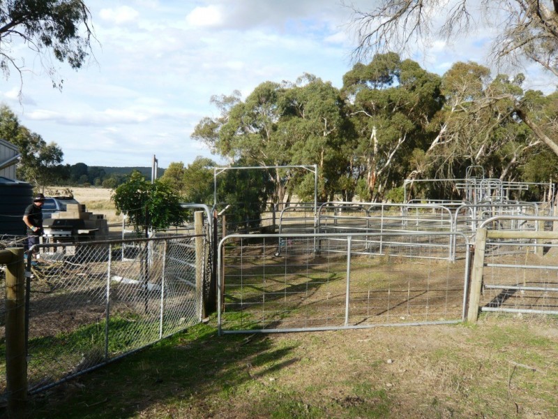 48 Rotten Lane, Lal Lal VIC 3352