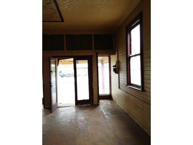 25 Montgomery Street, Skipton VIC 3361