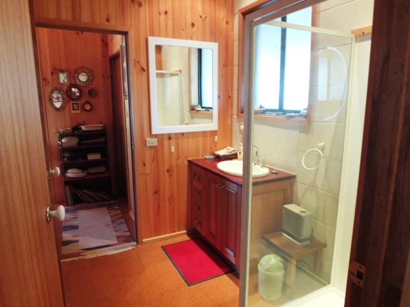 12 – 16 Collings Road, Amherst VIC 3371