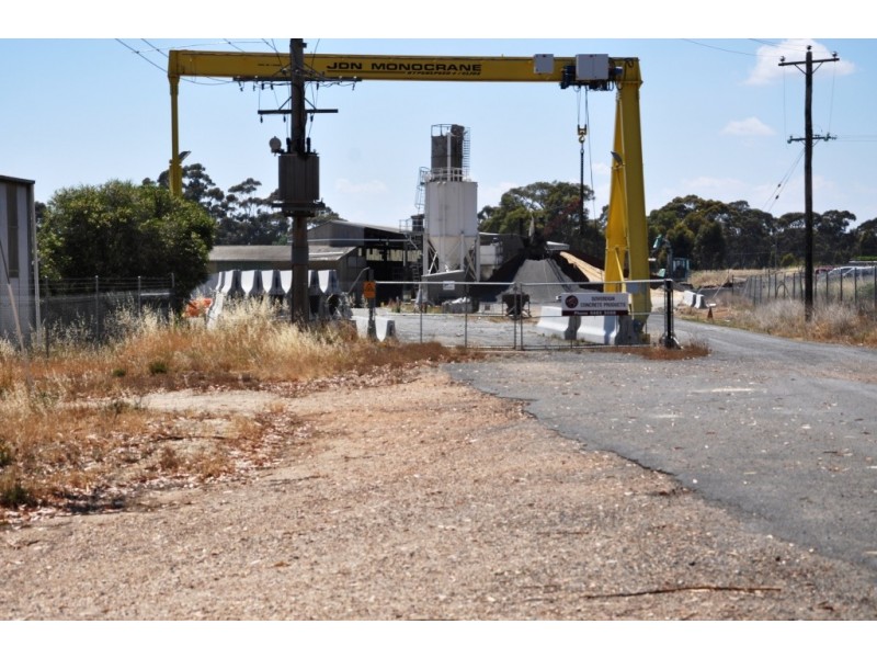 1 Hamer Court, Avoca VIC 3467